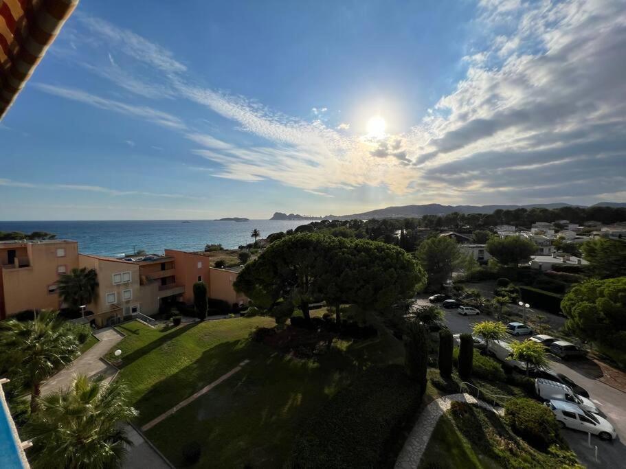 Studio La Ciotat Vue Mer Avec Garage Экстерьер фото